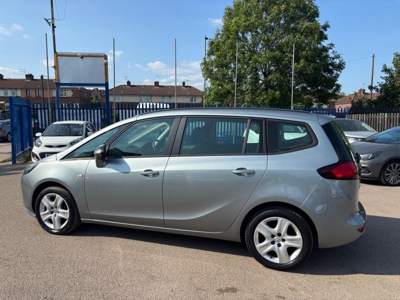 VAUXHALL ZAFIRA TOURER