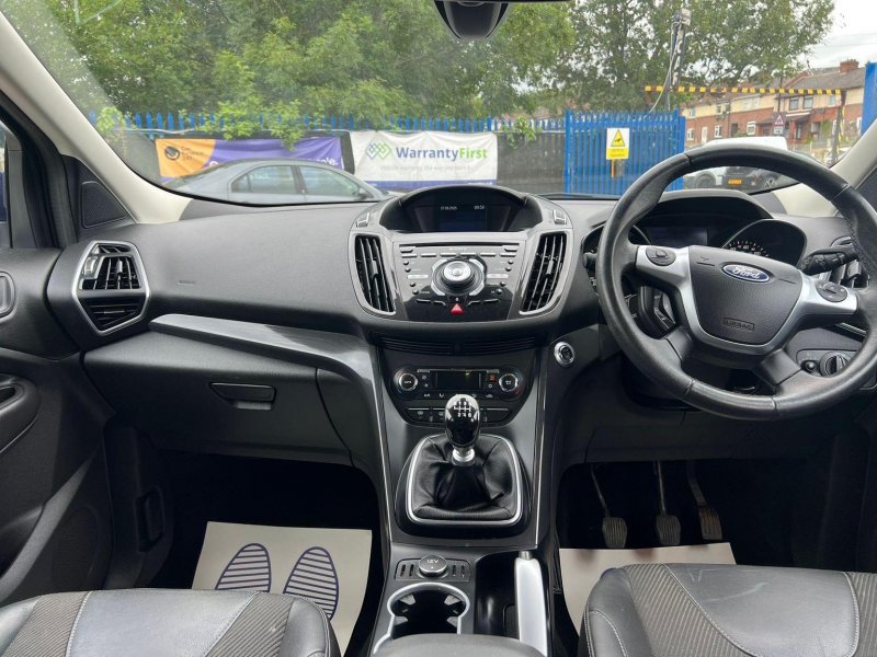 FORD KUGA