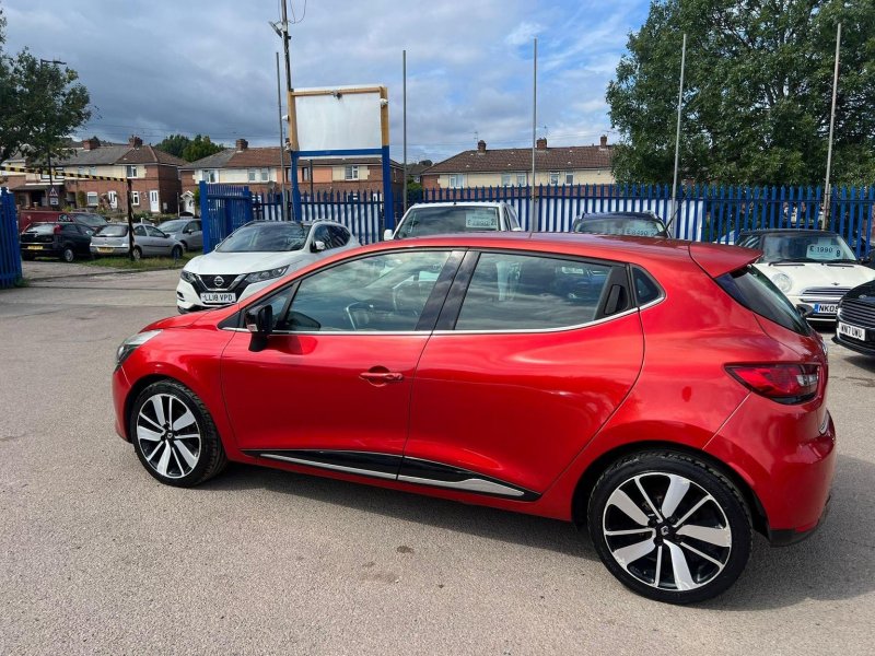 RENAULT CLIO
