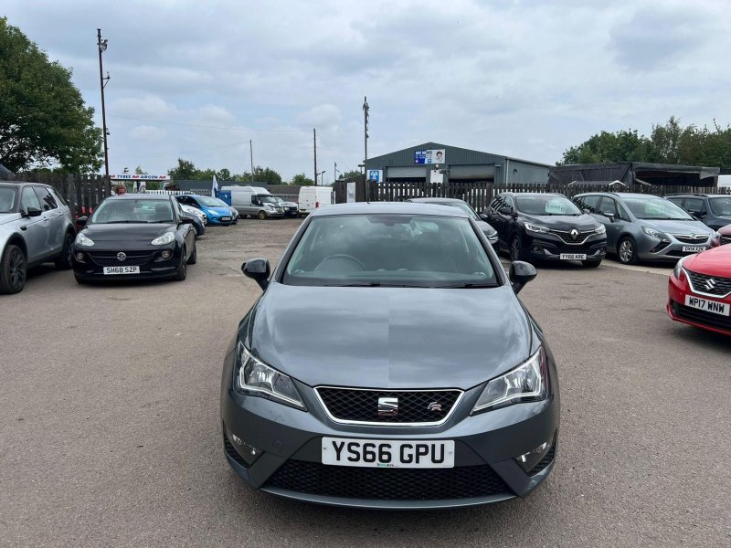 SEAT IBIZA