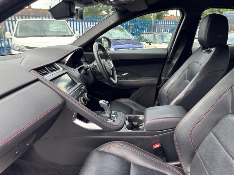 JAGUAR E-PACE