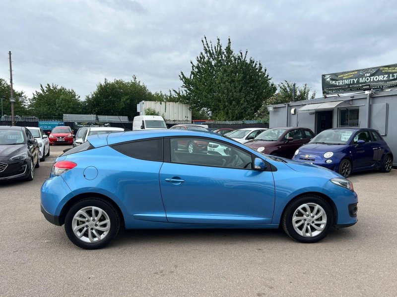 RENAULT MEGANE