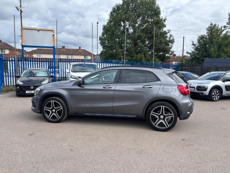 MERCEDES-BENZ GLA CLASS