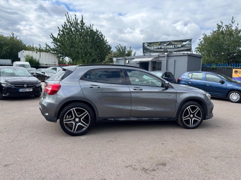 MERCEDES-BENZ GLA CLASS