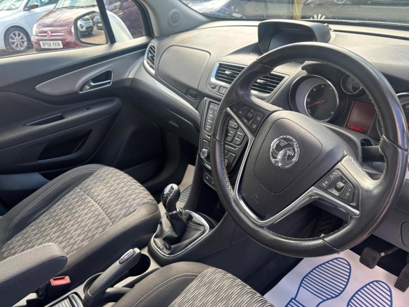 VAUXHALL MOKKA