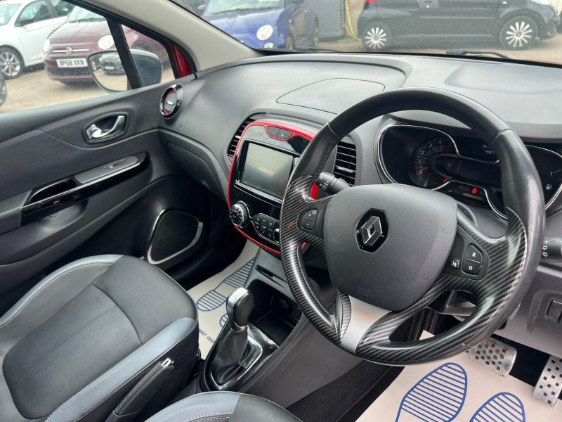 RENAULT CAPTUR